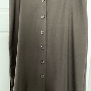 Buttoned front pencil skirt; below knee; seam detail; new; pet/smoke free; NWT